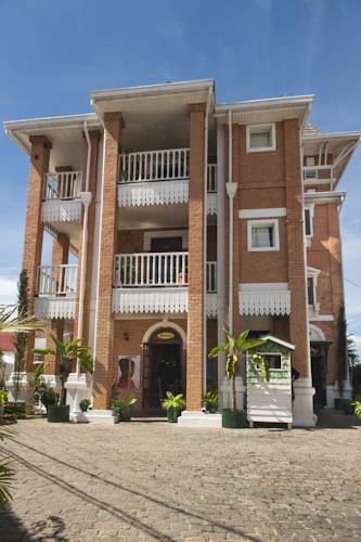 Les 3 Métis Antananarivo Madagascar Last Minute Hotel Booking.com