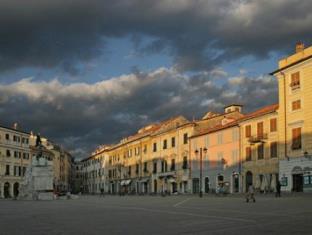 Ameglia Italy Last Minute Hotel Agoda.com