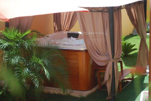 Diso Italy Last Minute Hotel Booking.com