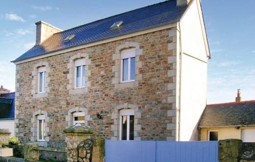 Trélévern France Last Minute Hotel Booking.com