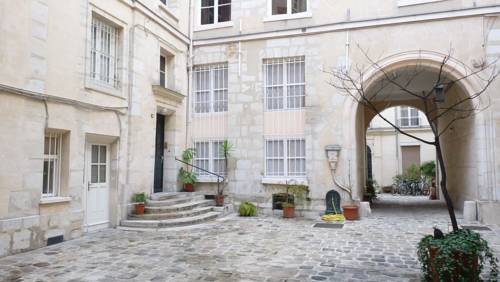 Paris France Last Minute Hotel Booking.com