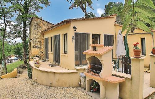 St. Germain des Belves France Last Minute Hotel Booking.com