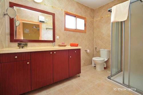 Bruchim Qela' Alon Israel Last Minute Hotel Booking.com