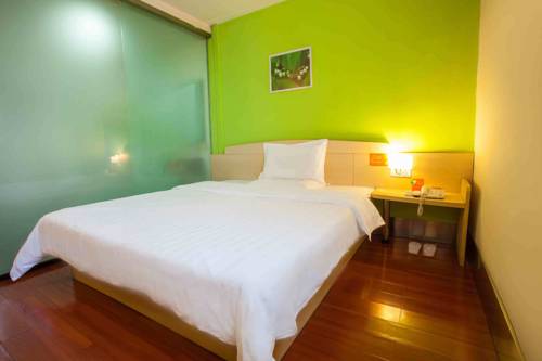 Taiyuan China Last Minute Hotel Booking.com