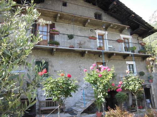 Pont-Saint-Martin Italy Last Minute Hotel Booking.com