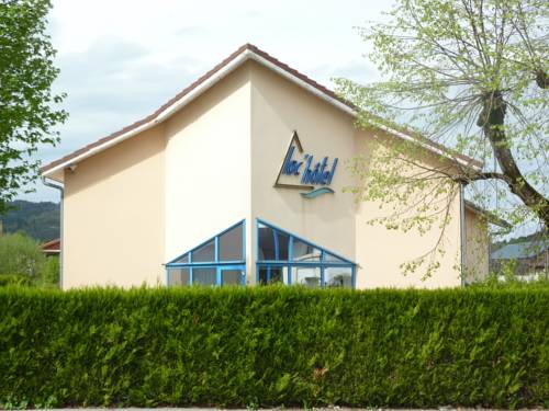 Montréal La Cluse France Last Minute Hotel Booking.com