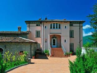 Pieve Fosciana Italy Last Minute Hotel Agoda.com