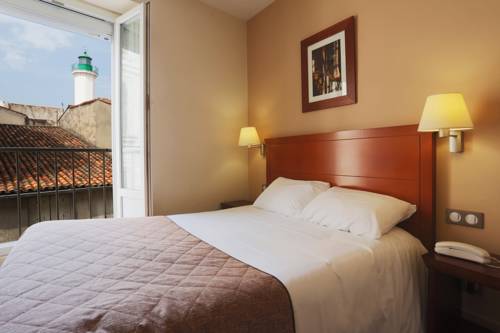 La Rochelle France Last Minute Hotel Booking.com