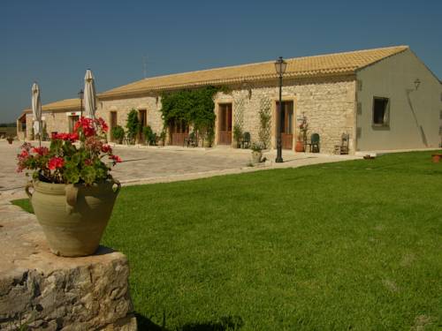 Avola - Noto Italy Last Minute Hotel Booking.com