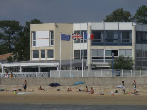 Andernos-les-Bains France Last Minute Hotel Booking.com