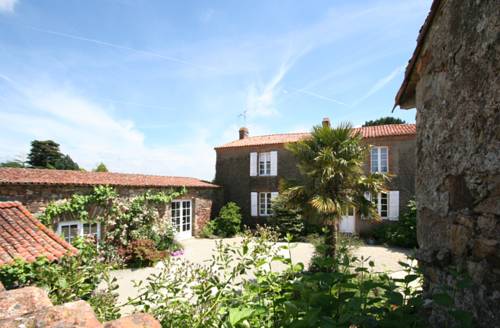Le Landreau France Last Minute Hotel Booking.com