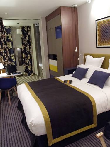 Paris France Last Minute Hotel Booking.com