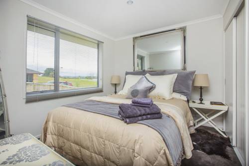 Snells Beach New Zealand Last Minute Hotel Booking.com