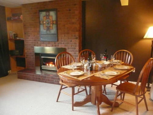 Revelstoke (British Columbia) Canada Last Minute Hotel Booking.com