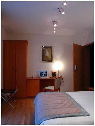Charleroi Belgium Last Minute Hotel Booking.com