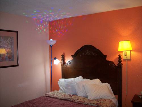 Lima (Ohio) United States Last Minute Hotel Booking.com