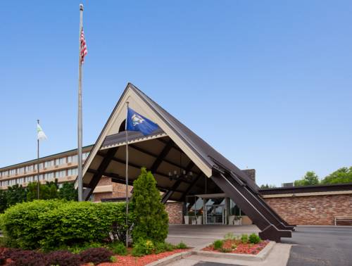 Marquette (Michigan) United States Last Minute Hotel Booking.com