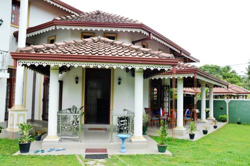 Negombo Sri Lanka Last Minute Hotel Booking.com