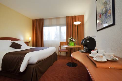 Les Ulis France Last Minute Hotel Booking.com
