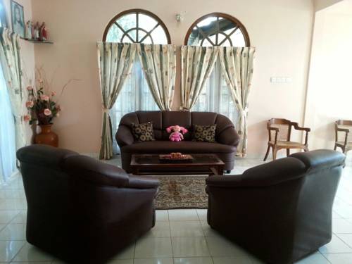 Negombo Sri Lanka Last Minute Hotel Booking.com