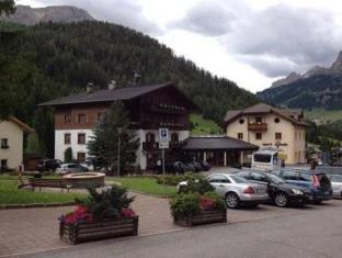 Corvara In Badia Italy Last Minute Hotel Agoda.com