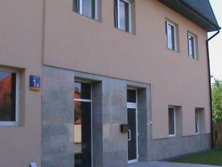 Warsaw Poland Last Minute Hotel Agoda.com