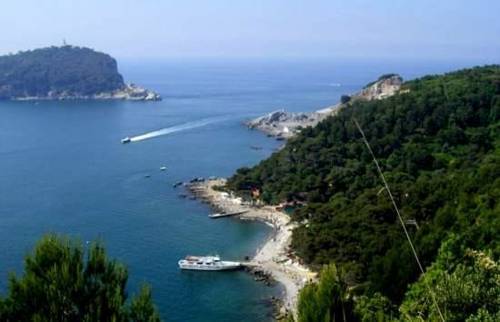 Prati (Vezzano Ligure) Italy Last Minute Hotel Booking.com