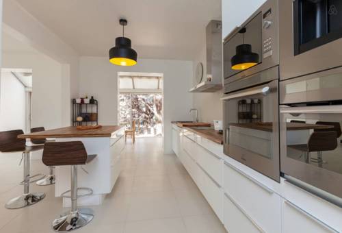 Entraigues-sur-Sorgue France Last Minute Hotel Booking.com