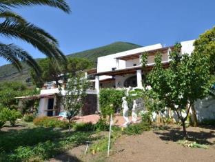 Santa Marina Salina Italy Last Minute Hotel Agoda.com