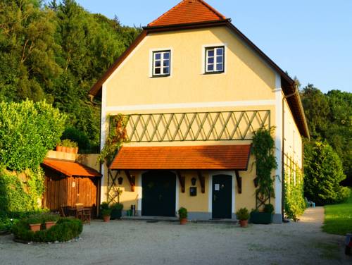 Wald Austria Last Minute Hotel Booking.com