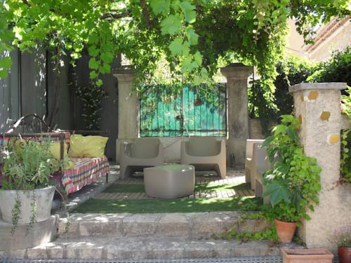 Rasteau France Last Minute Hotel Booking.com