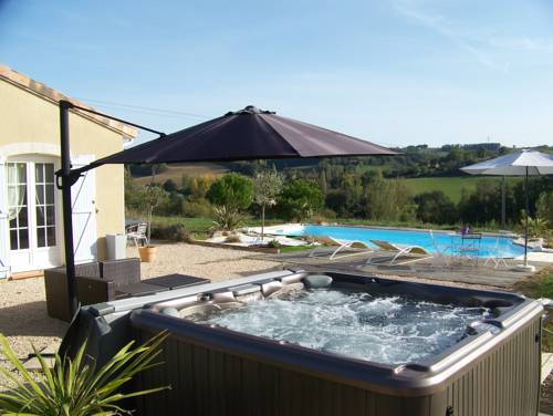 Coueilles France Last Minute Hotel Booking.com